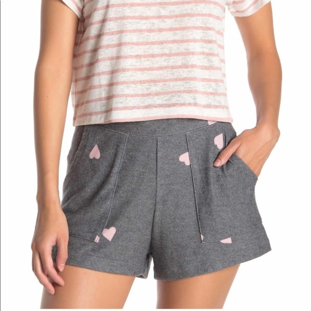 LNA REVOLVE brushed gray/pink heart loose shorts‎ w/ pockets Large NEW!!
